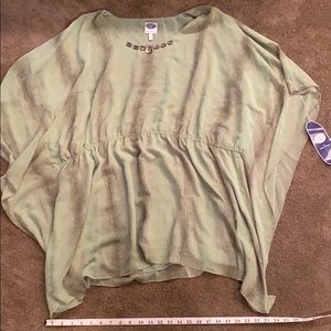 Diane Gilman Flowy Green Blouse